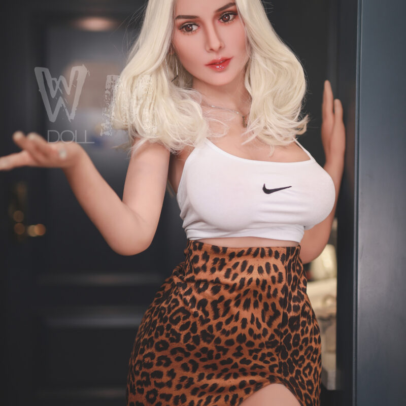 170cm/5ft6 D-cup Premium TPE Sex Doll Luccas