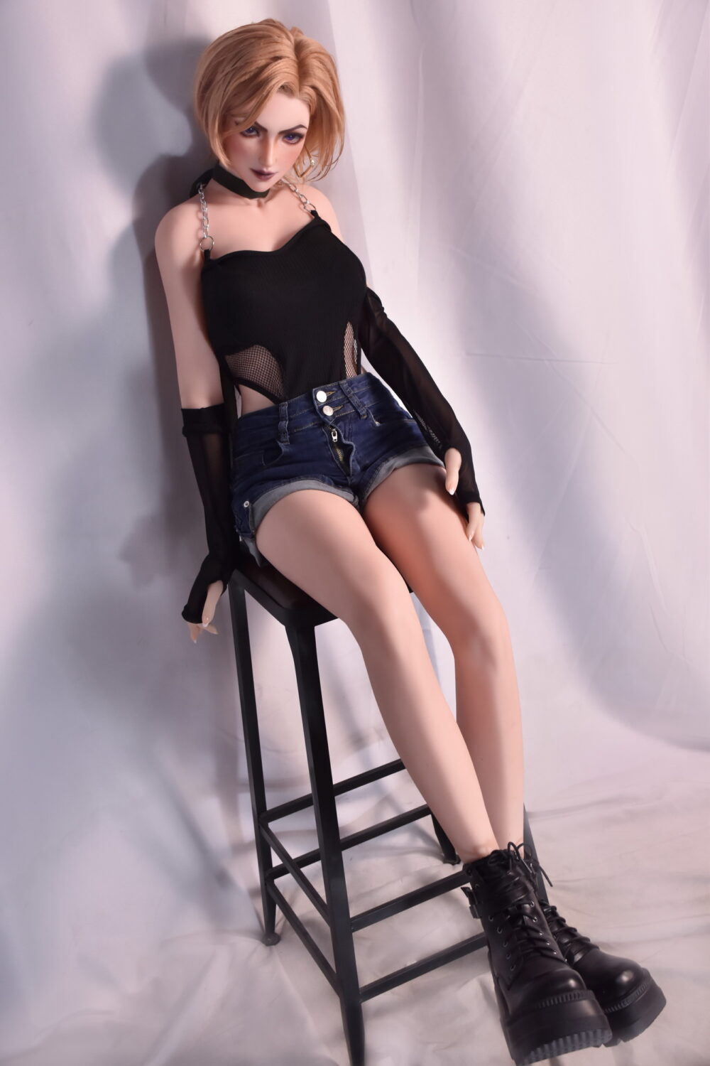 5ft41/165cm Premium Silicone Doll Rosalyn Clark
